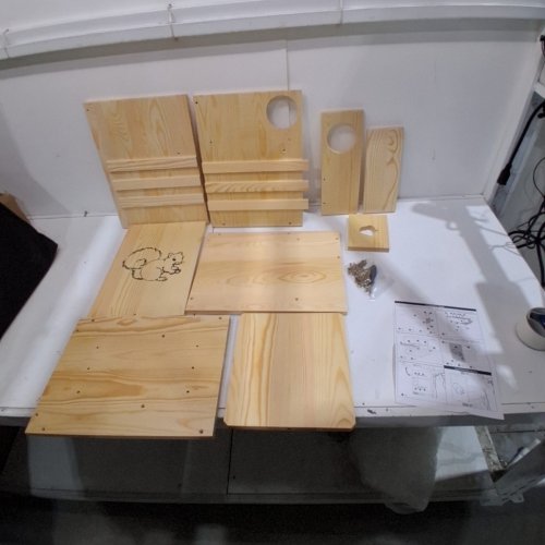 EXTRA LARGE SQUIRREL HOUSE OUTSIDE - 12.60" X 11.81" X 16.54" - NATURAL WOOD - (MODEL: JFA0180) image 2