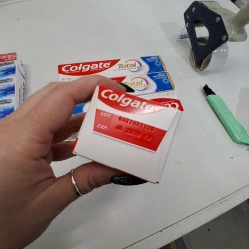 4PK COLGATE TOTAL ACTIVE PREVENTION TOOTHPASTE - FRESH WHITENING - 170ML/EACH image 3