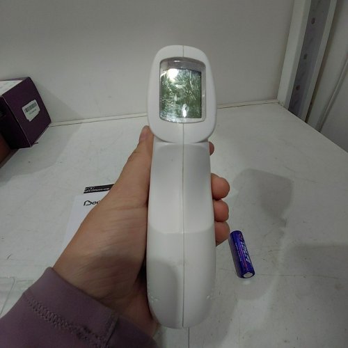 BERRCOM CONTACTLESS INFRARED THERMOMETER (MODEL: JXB-178 ) image 4