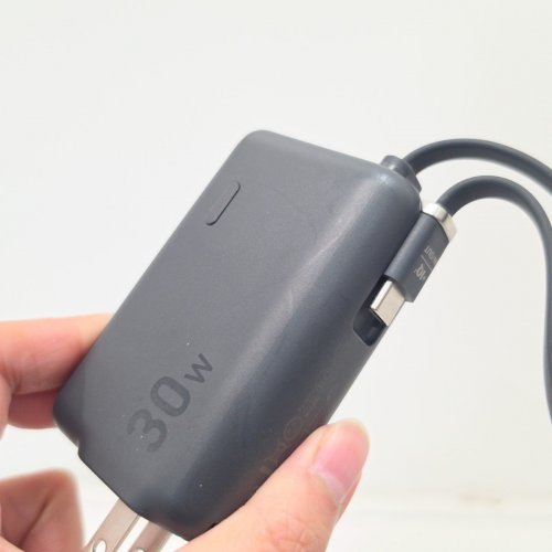ANKER 3-IN-1 POWER BANK WITH BUILT IN USB-C CABLE - 5000MAH - 30W - BLACK (MODEL: A1636H11-1) image 4