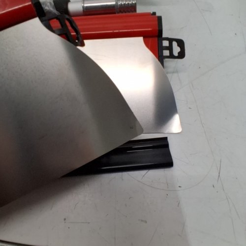 5PC DEKEONES STAINLESS STEEL DRYWALL SKIMMING BLADE SET WITH EXTENSION HANDLE - 10"/14"/24" - 28"-62" - RED/BLACK image 4