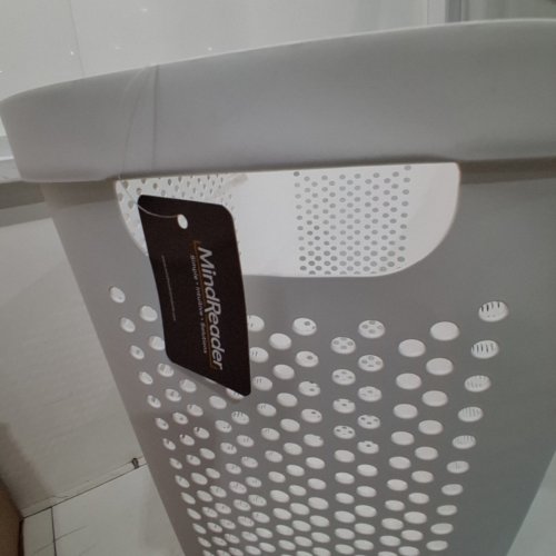 MIND READER SLIM LAUNDRY HAMPER WITH CUT OUT HANDLES AND ATTACHED HINGED LID - 60L - WHITE (MODEL: HBIN60-WHT) image 3