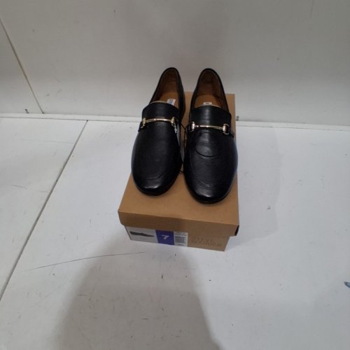 WOMEN'S STEVE MADDEN LOAFERS - SIZE: 7 - BLACK (MODEL: 3838607) image 2