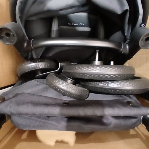 EVENFLO PIVOT NXT TRAVEL SYSTEM WITH LITEMAX NXT INFANT CAR SEAT - MAX WEIGHT 22LBS - SILVERADO GRAY (MODEL: TS101412574C) image 4