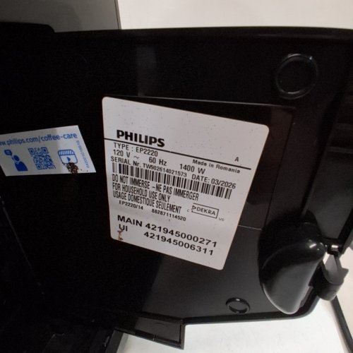 PHILIPS 2200 SERIES FULLY AUTOMATIC ESPRESSO/COFFEE MACHINE WITH BUILT-IN MILK FROTHER & GRINDER - BLACK (MODEL: EP2220/14) image 7