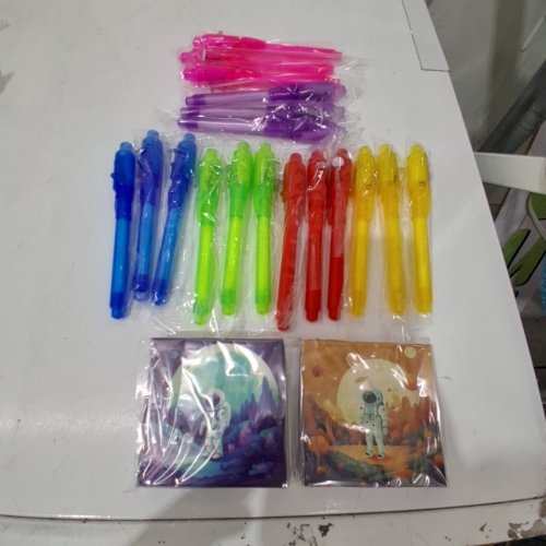 24PC INVISIBLE INK PENS AND BOOKLETS - ASSORTED COLOURS image 4