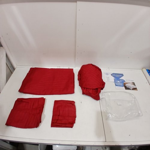 4PC DIFFERENT SHEETING COTTON BED SHEET SET - FULL - RED image 2