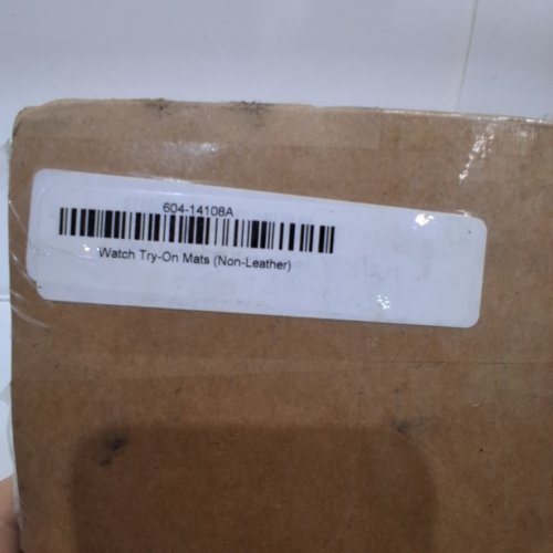 NON-LEATHER WATCH TRY-ON MAT - BROWN (ITEM: 604-14108A) image 2