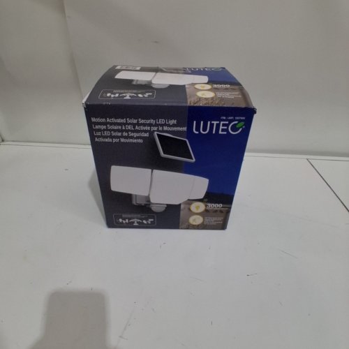 LUTEC MOTION ACTIVATED SOLAR SECURITY LED FLOOD LIGHT - 5000K - 3000LM - WHITE (MODEL: 1937995) image 4