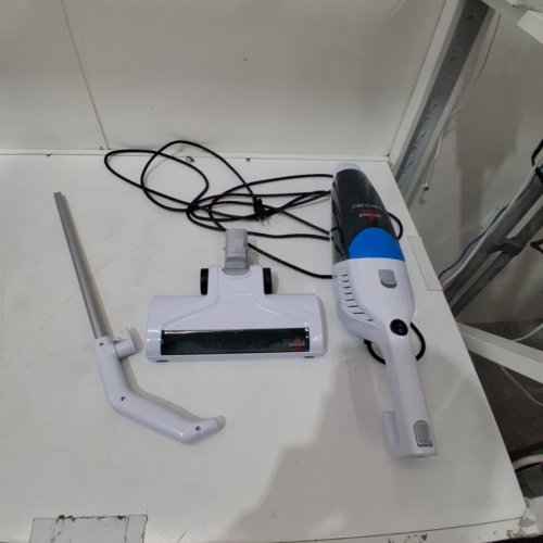 BISSELL FEATHERWEIGHT TURBO STICK VACUUM - WHITE (MODEL: 2610C) image 3