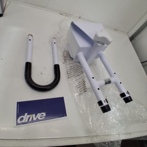 DRIVE ADJUSTABLE BATH TUB SAFETY RAIL - MAX 300LBS - WHITE image 2
