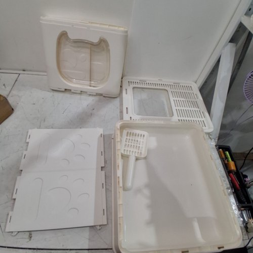 TOP ENTRY CAT LITTER BOX WITH FRONT DOOR AND LITTER TRAY - 16" X 14" - CREAM image 2
