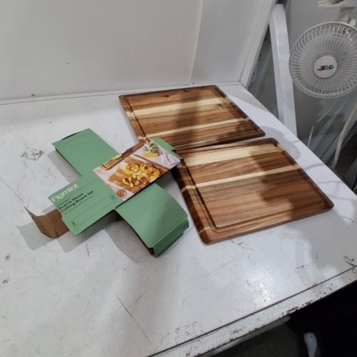 2PC FIGMINT REVERSIBLE ACACIA WOOD CUTTING BOARD SET - 10" /12" - - NATURAL image 2