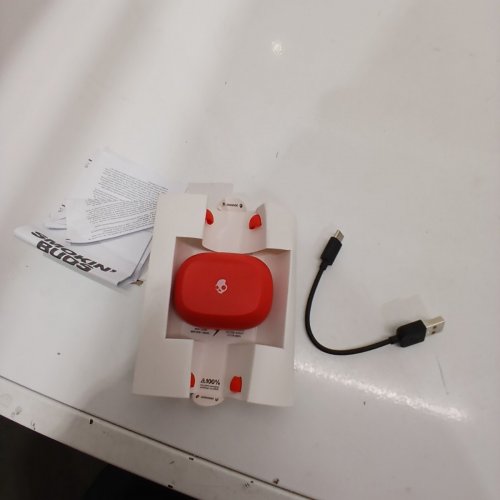 SKULLCANDY SMOKIN' BUDS IN-EAR WIRELESS EARBUDS - 20HR BATTERY, 50% RENEWABLE PLASTICS, MICROPHONE, WORKS WITH IPHONE ANDROID AND BLUETOOTH DEVICES - RED (MODEL: S2TAW) image 2