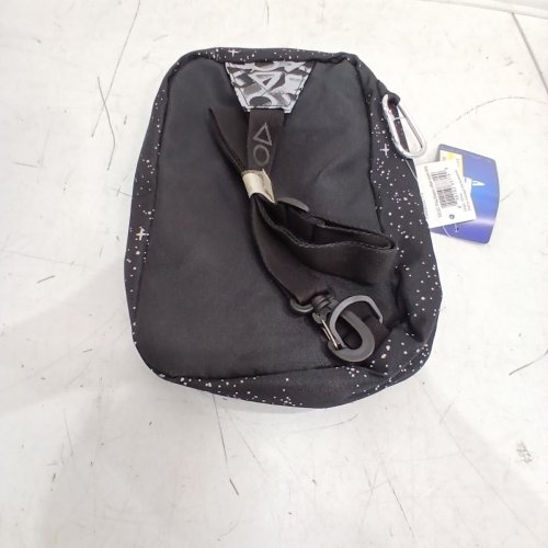 PLAYSTATION OFFSET ZIPPER SLING BAG - BLACK (ITEM: YNWB0001TG) image 5