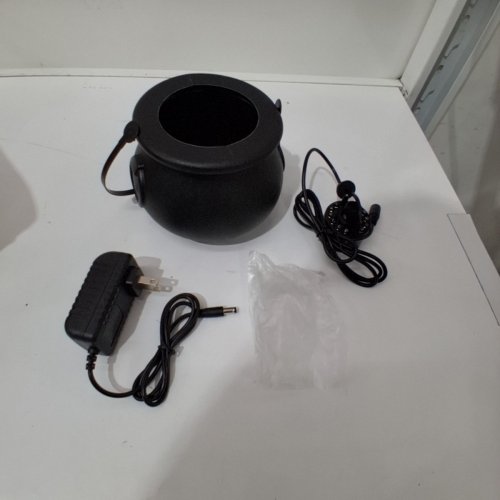 GUSTAVE HALLOWEEN CAULDRON LED MIST MACHINE - 5" X 3" - BLACK image 3
