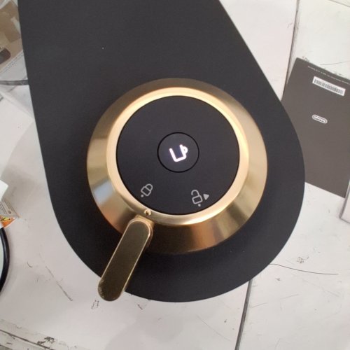 BREVILLE NESPRESSO VERTUO POP+ DELUXE COFFEE AND ESPRESSO MACHINE - MATTE BLACK/GOLD (MODEL: BNV125MTB) image 2