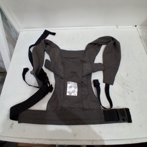 ERGOBABY EMBRACE NEWBORN BABY CARRIER FOR INFANTS 0-12 MONTHS - 7-25LBS - HEATHER GREY (MODEL: BCEMAGRY) image 4