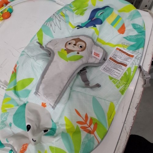 BRIGHT STARS VIBRATING BOUNCER WITH TOY BAR - RAINFOREST VIBES (MODEL:12227) image 4