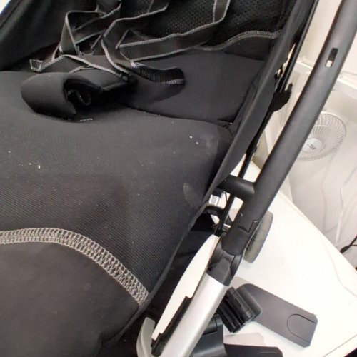 GB POCKIT + ALL-CITY STROLLER - BLACK image 4