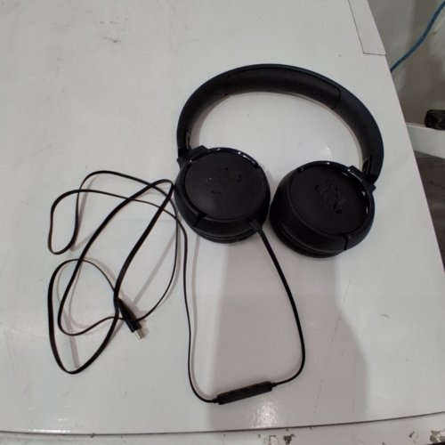JBL TUNE 520C USB-C WIRED ON-EAR HEADPHONES - BLACK image 3