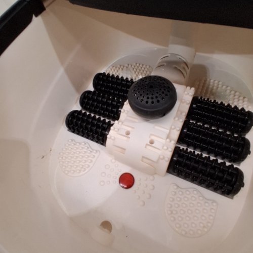 RENPHO FOOT SPA BATH MASSAGER, MOTORIZED MASSAGE, FAST HEATING, AND POWERFUL BUBBLE JETS, AUTOMATIC SHIATSU MASSAGING ROLLERS image 4