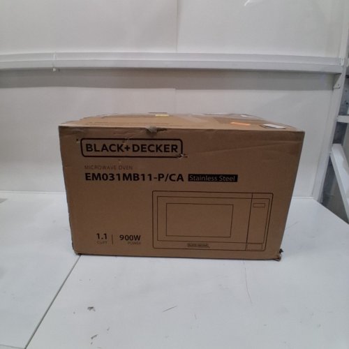 BLACK+DECKER STAINLESS STEEL MICROWAVE OVEN WITH PUSH BUTTON DOOR AND CHILD SAFETY LOCK - 900W - 1.1 CU.FT. - BLACK / SILVER (MODEL NO. EM031MB11-P) image 4