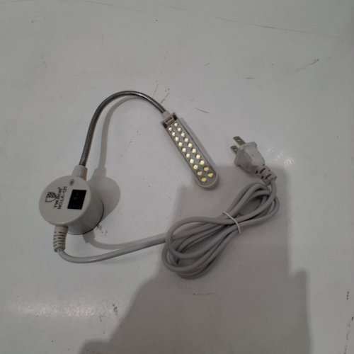 EVISWIY MAGNETIC SEWING MACHINE LIGHT WITH 30 LEDS image 3