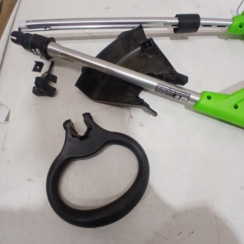 GREENWORKS CORDLESS 40V STRING TRIMMER - *TOOL ONLY* - 12" - GREEN/BLACK (MODEL: STF309) image 3