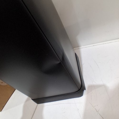 HAPPIMESS BETTY RETRO 30 L STEP-OPEN TRASH CAN WITH SOFT-CLOSE LID - BLACK (MODEL: HPM1007A) image 4