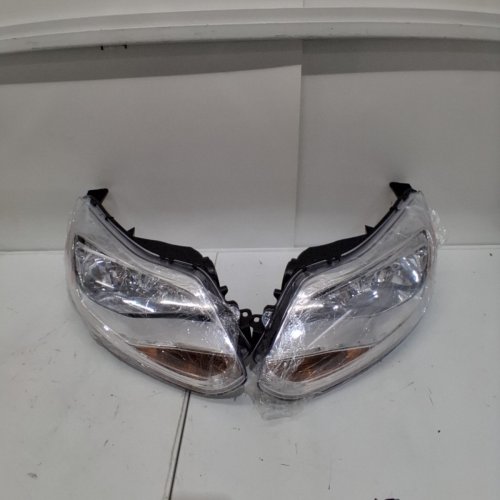 2PC REPLACEMENT DRIVER AND PASSENGER SIDE HEADLIGHTS ASSEMBLY - FOR 2012-2014 FORD FOCUS image 2
