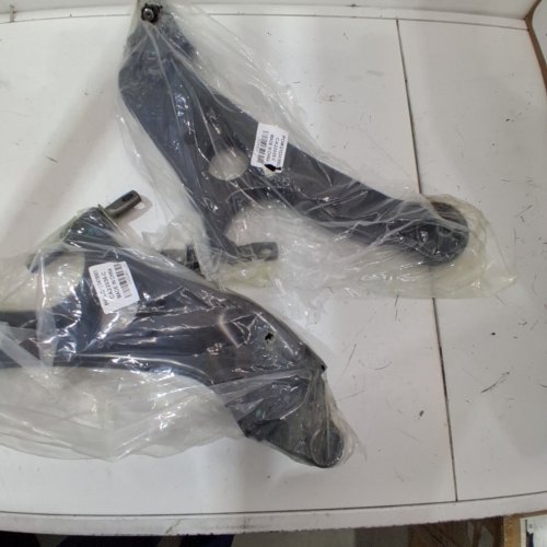 2PC A-PREMIUM FRONT LOWER CONTROL ARM, WITH BALL JOINT & BUSHING ASSEMBLY FOR 2011 TO 2019 TOYOTA SIENNA MODELS - SILVER (MODEL:CA22036-C) image 4