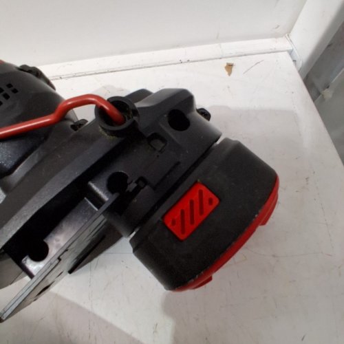 CRAFTSMAN CORDLESS STRING TRIMMER & EDGER WEEDWACKER WITH AUTOMATIC LINE FEED - 13" - 20V - BLACK/RED (MODEL: CMCST90001) image 4
