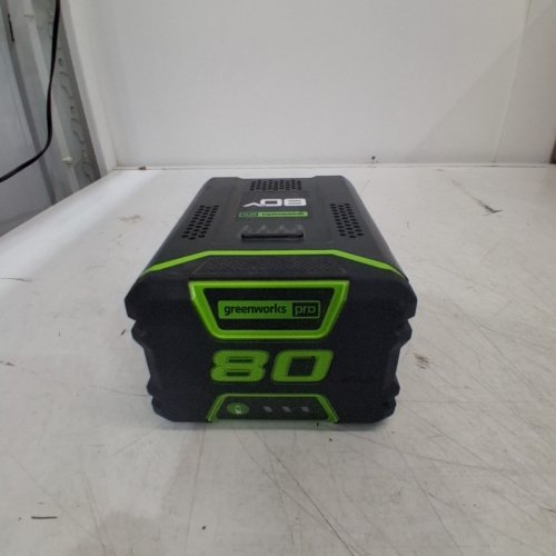 GREENWORKS PRO RECHARGEABLE LITHIUM ION BATTERY - 80V - 2.0AH (MODEL: 2901302) image 3
