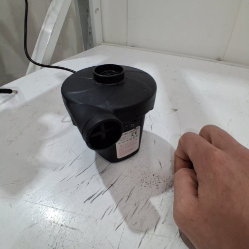 2-WAY ELECTRIC AIR PUMP - BLACK (MODEL: XG-668A) image 2