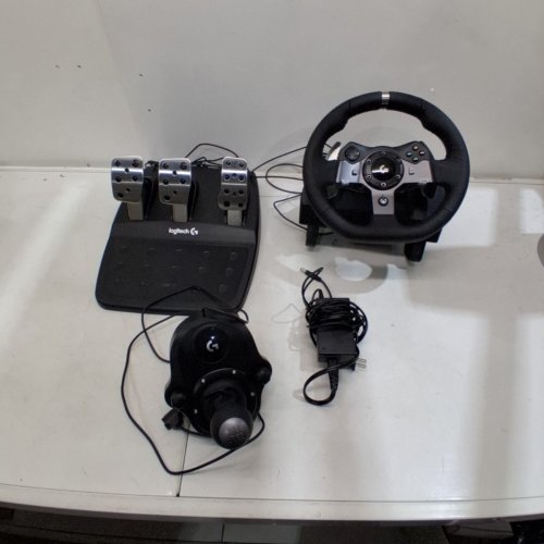 LOGITECH G920 DRIVING FORCE RACE WHEEL, FORCE FEEDBACK STEERING WHEEL WITH PEDALS AND SHIFTER FOR XBOX X|S, XBOX ONE, PC, - BLACK - (MODEL:941-000121) image 6