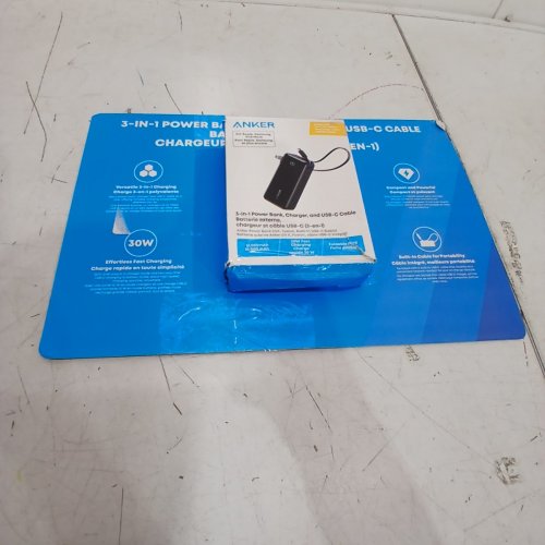 ANKER 3-IN1 10K WIRELESS PORTABLE CHARGER WITH BUILT-IN USB-C CABLE - 30W - 10000MAH - BLACK (MODEL:3431800) image 4