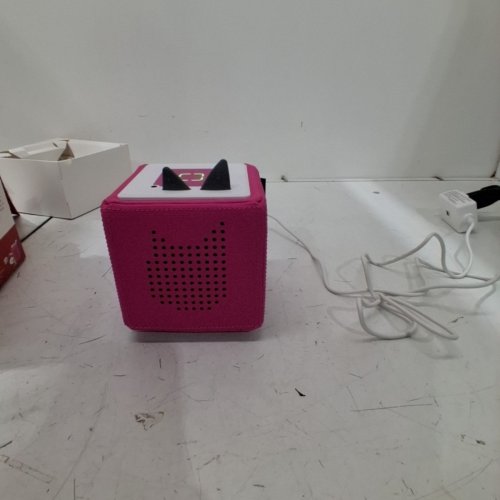 TONIES PLAYTIME SONGS STARTER SET WITH TONIEBOX AND PLAYTIME PUPPY - 2.4G WI-FI REQUIRED - PINK (MODEL: 10003) image 3