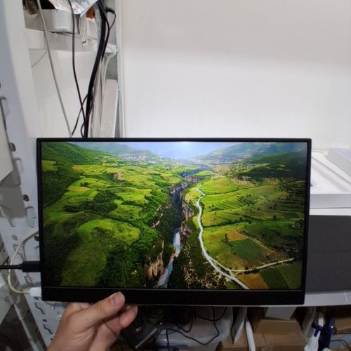 PORTABLE MONITOR WITH COVER/CASE - USB TYPE C PORT, BUILT-IN SPEAKERS - 15.6" - BLACK image 2