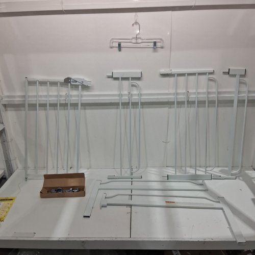REGALO WIDESPAN WALK-THROUGH METAL BABY GATE - 30" - WHITE image 2