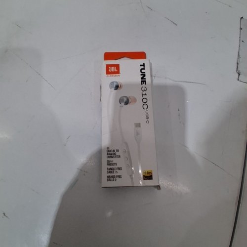 JBL TUNE 310C WIRED HI-RES EARBUDS WITH TANGLE FREE CABLE AND 3 BUTTON REMOTE - USB-C - WHITE (MODEL: VIPRB-T310C) image 5
