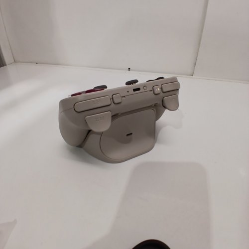 8BITDO PRO 3 BLUETOOTH CONTROLLER FOR SWITCH/SWITCH 2 AND WINDOWS - G CLASSIC (MODEL: 80GQ) image 4