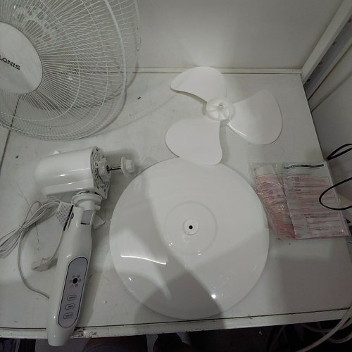 PELONIS PEDESTAL STANDING FAN, BUILT IN TIMER, OSCILLATION & 3-SPEED SETTINGS - 16'' - WHITE (MODEL:PFS40A4BWW) image 4