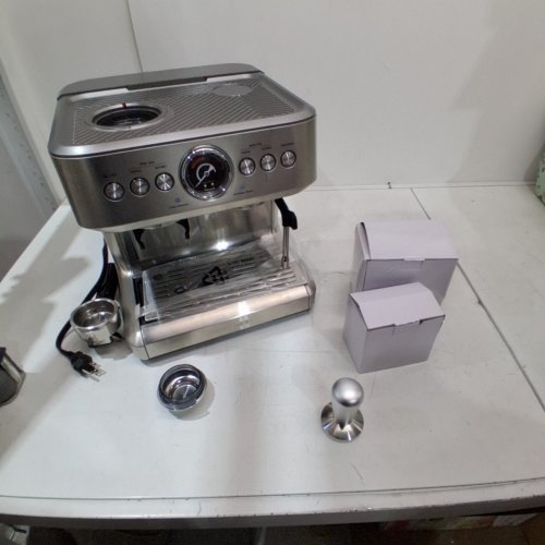 CHEFMAN CREMA SUPREME 15 BAR ESPRESSO MACHINE WITH MILK FROTHER - 30 GRIND SETTINGS, 3L REMOVABLE WATER TANK - STAINLESS STEEL - (MODEL: RJ54-G-SS-CA) image 4