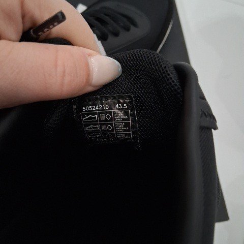 MEN'S HUGO BOSS SATURN LOW PROFILE SHOES - SIZE 9.5 - BLACK image 4