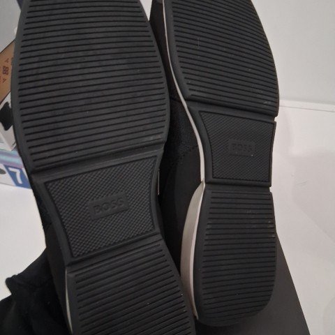 MEN'S HUGO BOSS SATURN LOW PROFILE SHOES - SIZE 9.5 - BLACK image 5