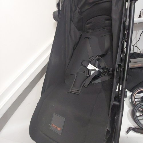 GROMAST IFOLD V2.0 FOLDING BABY STROLLER - LIGHT GREY (MODEL: GT077) image 4