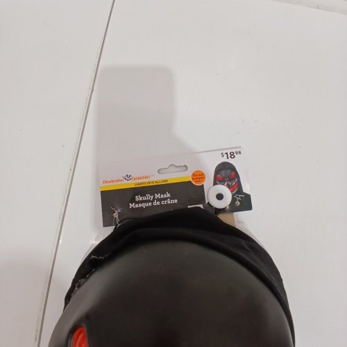WAY TO CELEBRATE! ADULT LIGHT-UP SKULLY MASK - OSFM - BLACK AND RED image 3