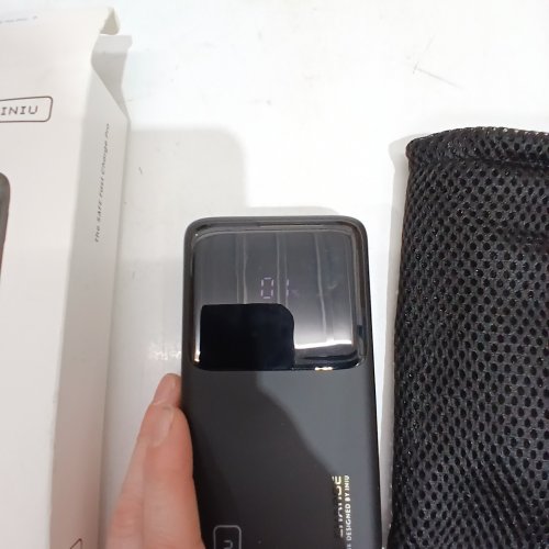 INIU FAST CHARGE PRO POWER BANK WITH DIGITAL POWER DISPLAY - 100W - BLACK (MODEL: BI-B63) image 2