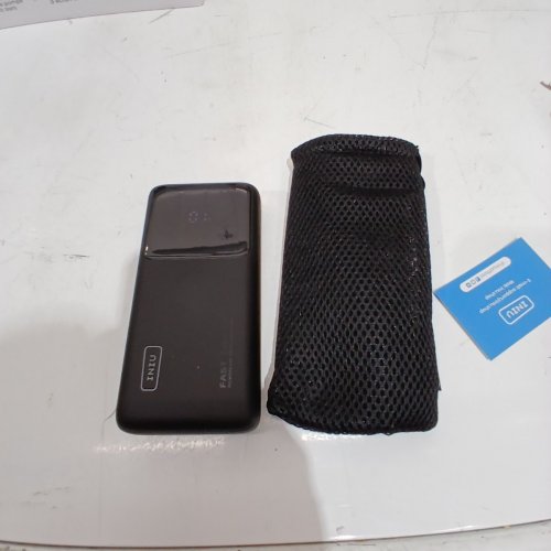 INIU FAST CHARGE PRO POWER BANK WITH DIGITAL POWER DISPLAY - 100W - BLACK (MODEL: BI-B63) image 3